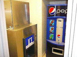 Coast Abbotsford Hotel & Suites