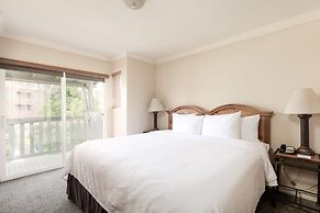 Manteo at Eldorado Resort