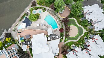 Manteo at Eldorado Resort