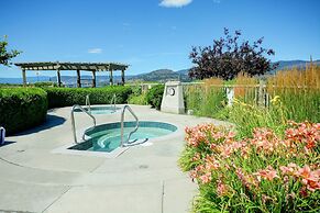 Manteo at Eldorado Resort