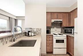 Manteo at Eldorado Resort