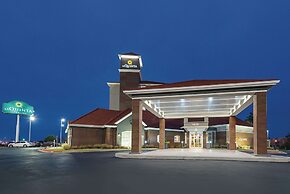 La Quinta Inn & Suites by Wyndham Oklahoma City - NW Expwy