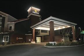 La Quinta Inn & Suites by Wyndham Austin Airport