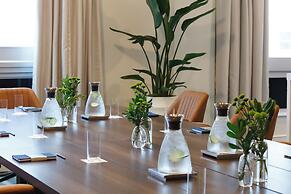 ANDAZ MIAMI BEACH, BY HYATT