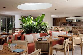 ANDAZ MIAMI BEACH, BY HYATT