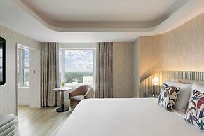 ANDAZ MIAMI BEACH, BY HYATT