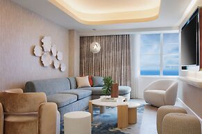 ANDAZ MIAMI BEACH, BY HYATT