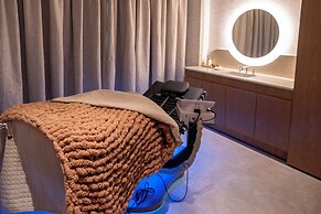 ANDAZ MIAMI BEACH, BY HYATT