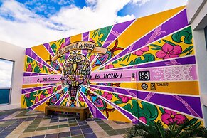 ANDAZ MIAMI BEACH, BY HYATT