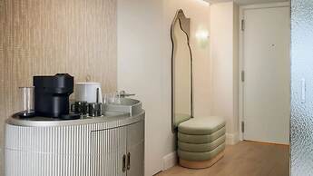 ANDAZ MIAMI BEACH, BY HYATT