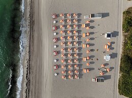 ANDAZ MIAMI BEACH, BY HYATT