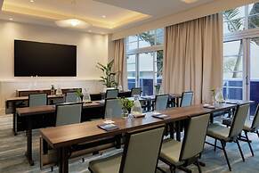 ANDAZ MIAMI BEACH, BY HYATT
