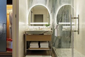 ANDAZ MIAMI BEACH, BY HYATT