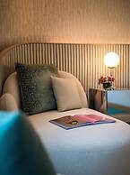 ANDAZ MIAMI BEACH, BY HYATT