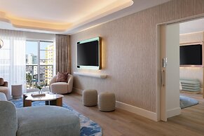 ANDAZ MIAMI BEACH, BY HYATT