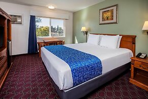 Travelodge by Wyndham Red Bluff South of Redding