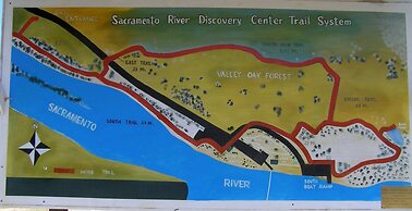 Travelodge by Wyndham Red Bluff South of Redding