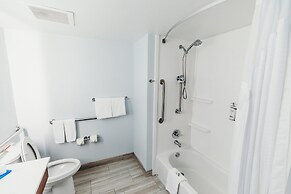 Holiday Inn Express Atlanta NE I-85 Clairmont by IHG