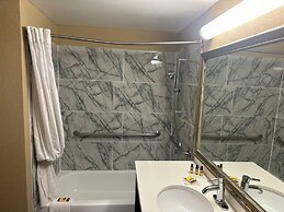 Wingate by Wyndham Harrisburg Near Hershey