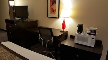 Baymont by Wyndham Belleville Airport Area
