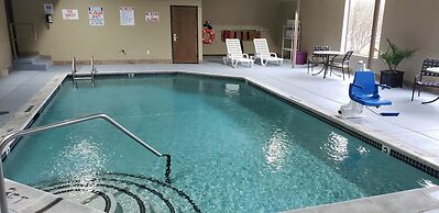 Baymont by Wyndham Belleville Airport Area