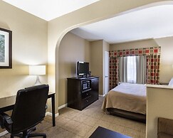 Quality Suites Houston NW Cy-Fair