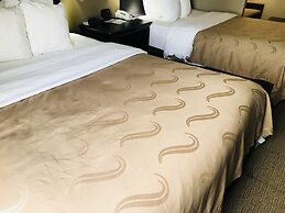 Quality Suites Houston NW Cy-Fair