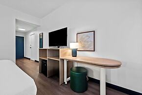 Spark by Hilton Tuscaloosa University