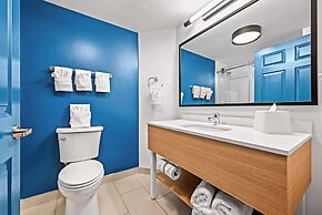 Spark by Hilton Tuscaloosa University