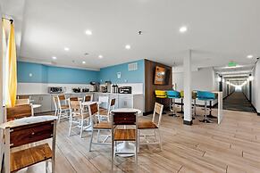 Days Inn by Wyndham Thornton