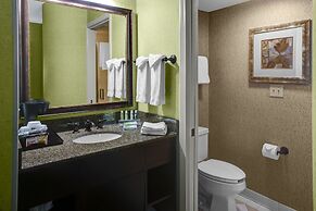 Holiday Inn Express & Suites Atlanta Buckhead by IHG