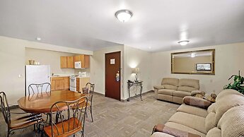 Clarion Hotel & Suites Fairbanks near Ft. Wainwright