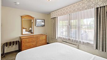 Clarion Hotel & Suites Fairbanks near Ft. Wainwright