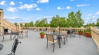 Clarion Hotel & Suites Fairbanks near Ft. Wainwright