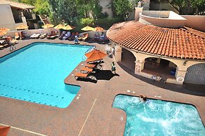 Los Abrigados Resort and Spa