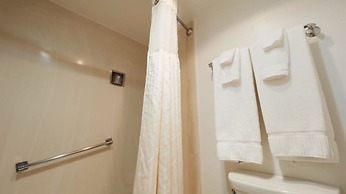 Los Abrigados Resort and Spa