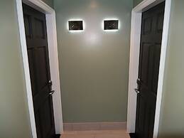 Balboa Inn, On the Beach