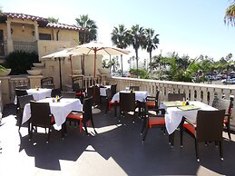 Balboa Inn, On the Beach