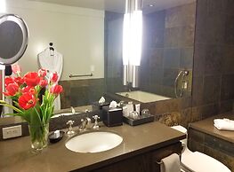 Heritage House Resort & Spa