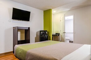 Motel 6 Fresno, CA - Yosemite Hwy