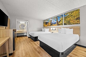 Days Inn by Wyndham Buena Park