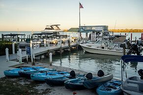 Tween Waters Island Resort & Spa