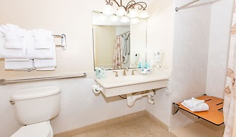 Tween Waters Island Resort & Spa