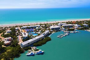 Tween Waters Island Resort & Spa
