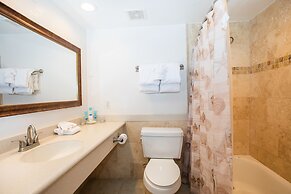 Tween Waters Island Resort & Spa