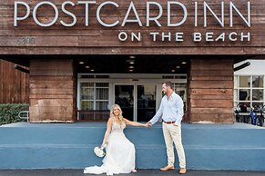 Postcard Inn On The Beach
