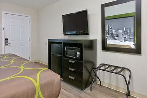 Super 8 by Wyndham Brunswick/St Simons Island Area