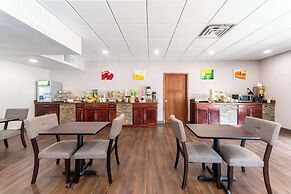 Quality Inn & Suites Vandalia near I-70 and Hwy 51