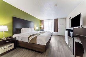 Quality Inn & Suites Vandalia near I-70 and Hwy 51