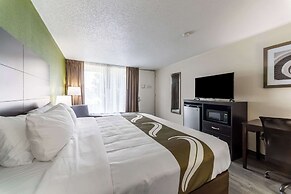 Quality Inn & Suites Vandalia near I-70 and Hwy 51